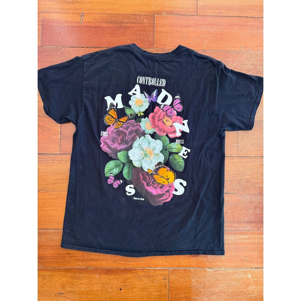 LA Graphic Tee Controlled Madness Butterfly Floral Shirt Size L - Picture 2 of 4